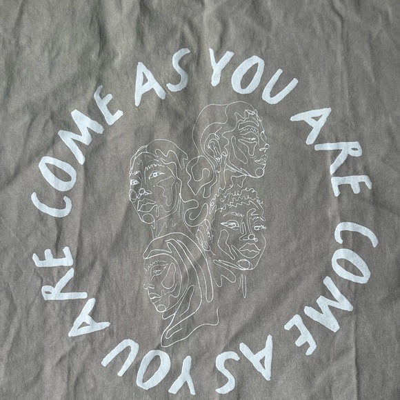 Balance athletica Riley Graphic T-Shirt Tee Womens Come As Your Are over Size XS - Picture 6 of 11